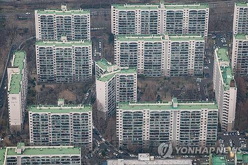 재건축을 추진중인 잠실 주공5단지 전경 
[연합뉴스 자료사진]