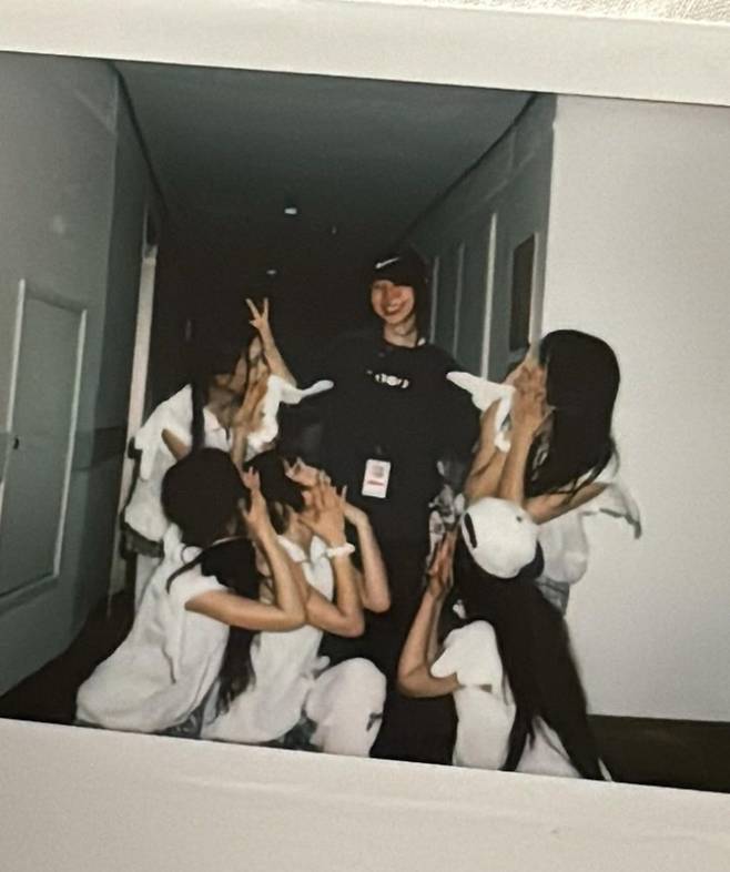 민희진 어도어 대표와 뉴진스. 민희진 인스타그램