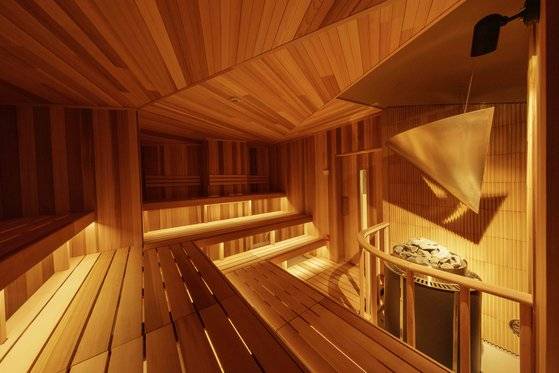 세계 각지의 사우나에서 수집한 9개 테마의 사우나 공간을 설계했다. 사진 시부야 사우나스