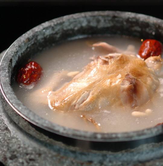 삼계탕 사진. <아이클릭아트>