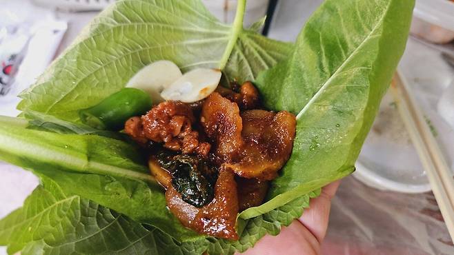 20240629_131503.jpg 장모님 생신 비오는 날 계곡 닭백숙과 오리주물럭