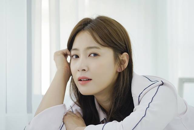 배우 남상미가 영화 '이름에게' 주인공으로 캐스팅됐다. /제이알 이엔티