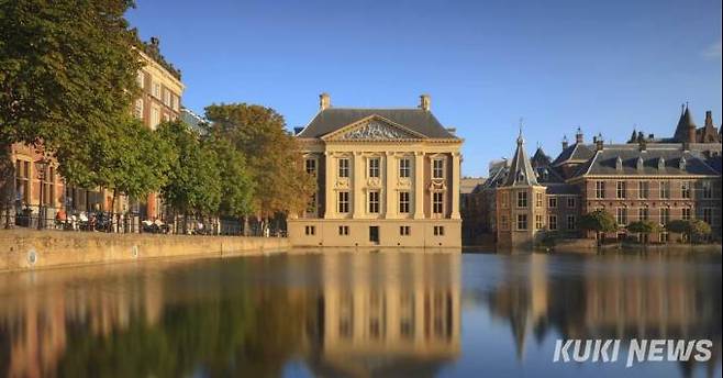 네덜란드 헤이그 마우리츠하위스(Mauritshuis) 미술관 출처: 위키피디아