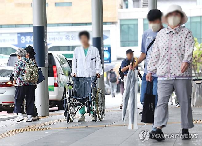 의정 갈등 계속 (서울=연합뉴스) 류영석 기자