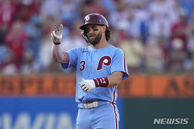 [필라델피아=AP/뉴시스] 메이저리그(MLB) 필라델피아 필리스의 브라이스 하퍼. 2024.06.28