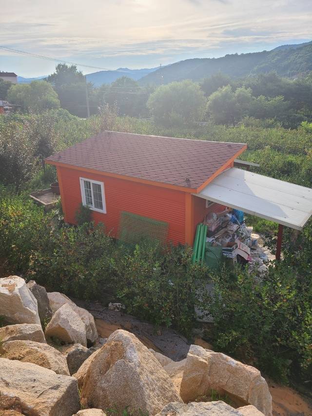 [하남=뉴시스]김동욱 기자 = 양평군 옥천면 한 농지에 설치돼 있는 농막. 2021.07.20. kdw0379@newsis.com *재판매 및 DB 금지