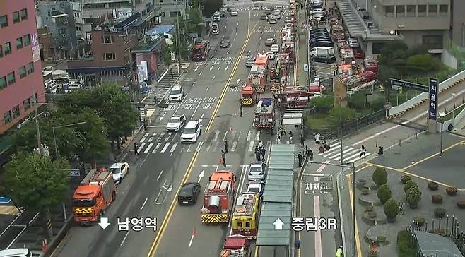 6일 오전 10시 40분쯤 서울 동자동 코레일 서울본부 앞 /네이버 지도 CCTV