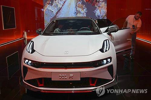 모터쇼에 전시된 지커 001FR 모델. AP=연합뉴스