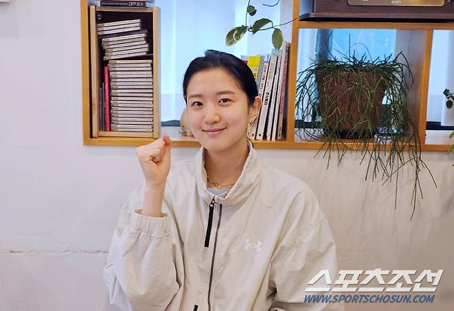 10일  전남 무안에서 취재진과 인터뷰하는 이다현. 무안=이종서 기자