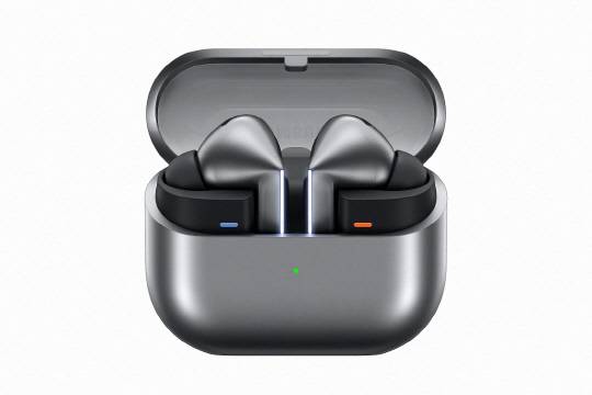 '갤럭시 버즈3 프로' 실버. 삼성전자 제공