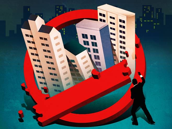 고금리 여파로 부동산 프로젝트파이낸싱(PF) 부실이 확산되는 가운데 주51시간 근무제를 명시한 근로기준법과 최고경영자(CEO) 등 책임자를 처벌하는 중대재해처벌법 규제가 리스크 요인으로 부상했다./일러스트=여누