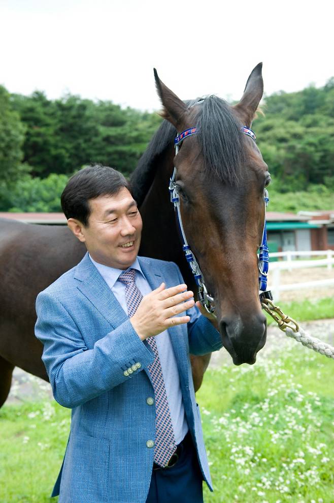 김영관 조교사. 사진제공=한국마사회