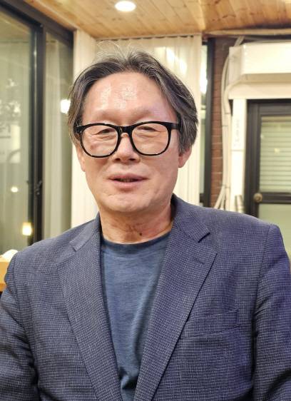 홍성범 STEPI 명예연구위원 겸 상해델비즈컨설팅 대표