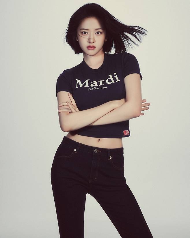 사진=안유진 인스타그램