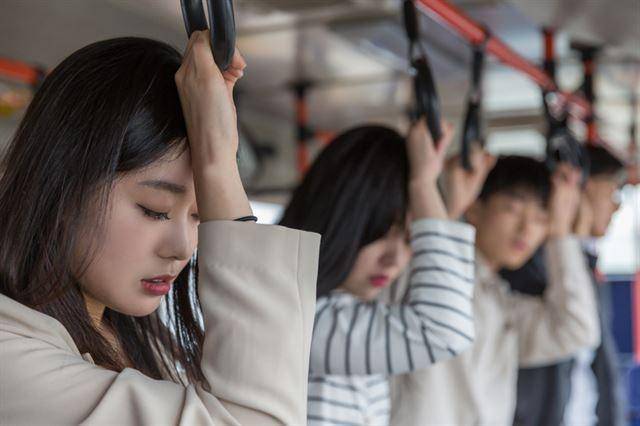 기면병 환자는 낮에 너무 졸기에 학교·직장 등에서 ‘게으름뱅이’ ‘성실하지 못하다’는 등의 오해를 받는 사람이 적지 않다. 게티이미지뱅크