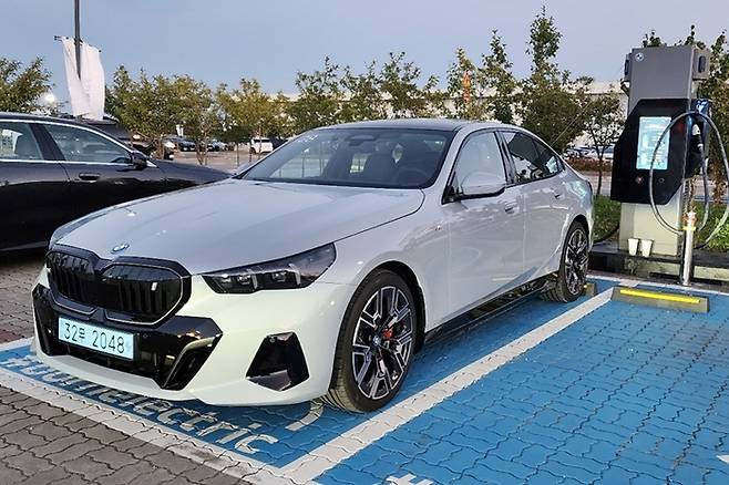 신형 BMW 5시리즈 [사진촬영=최기성 매경닷컴 기자]