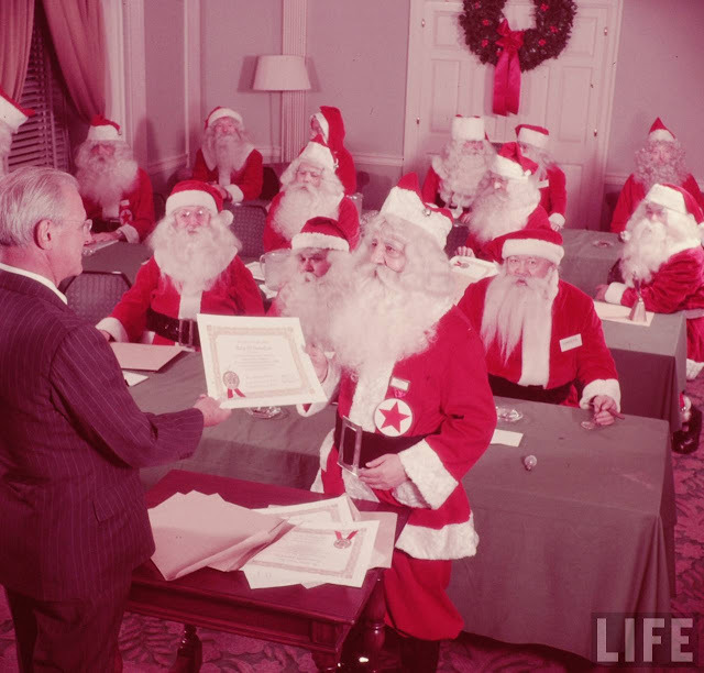 santa-claus-school-in-color-3.jpeg