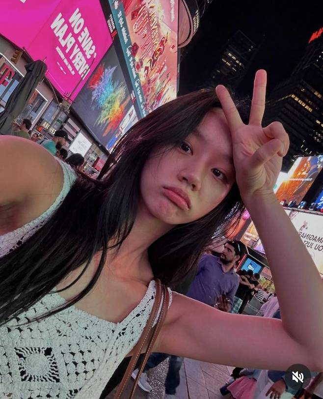 [서울=뉴시스] 혜리. (사진=혜리 인스타그램 캡처) 2024.07.15. photo@newsis.com *재판매 및 DB 금지