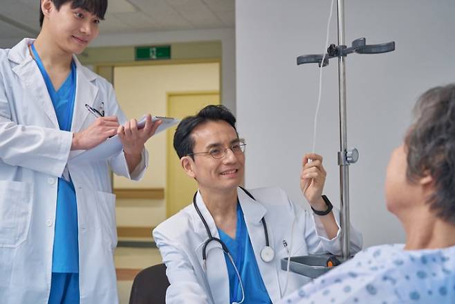 얼굴 표정만으로 수술 후 통증을 예측하는 인공지능(AI)이 나왔다. 게티이미지뱅크 제공