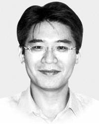 신동일 중앙대 영어영문학과 교수