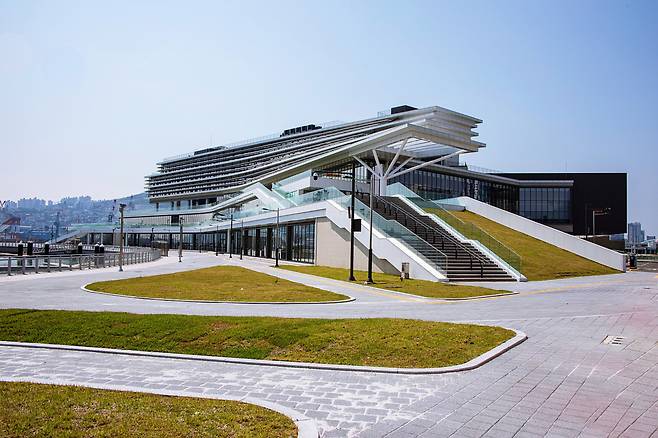 부산항 북항 마리나 상업시설. [사진=부산항만공사]