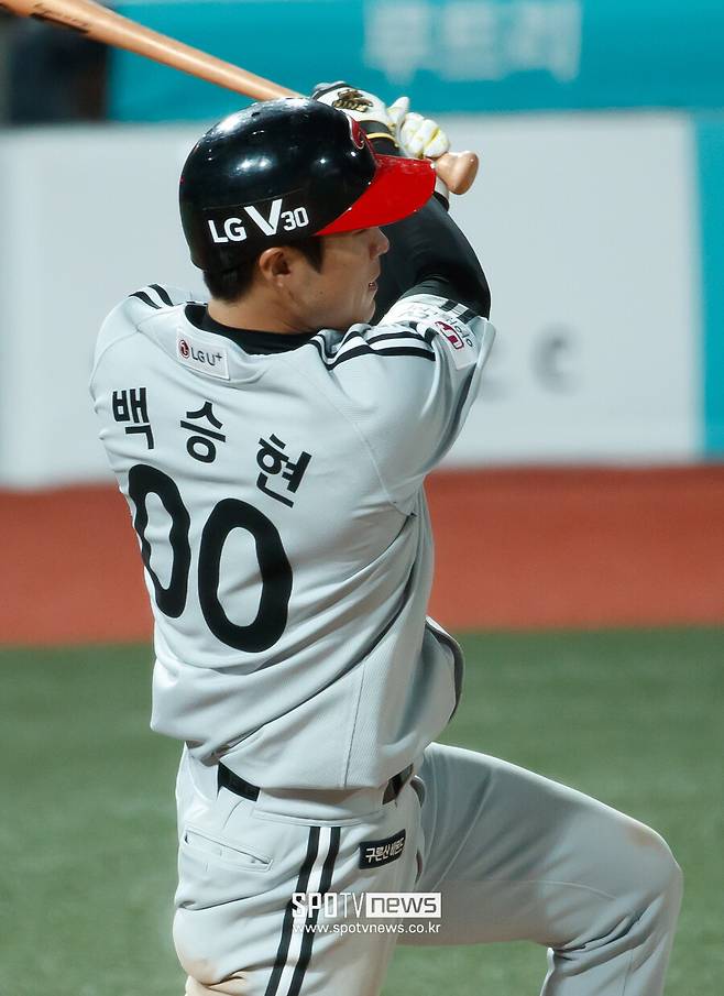 ▲ 백승현은 2017년 유격수로 1군에 데뷔했다. ⓒ 스포티비뉴스 DB