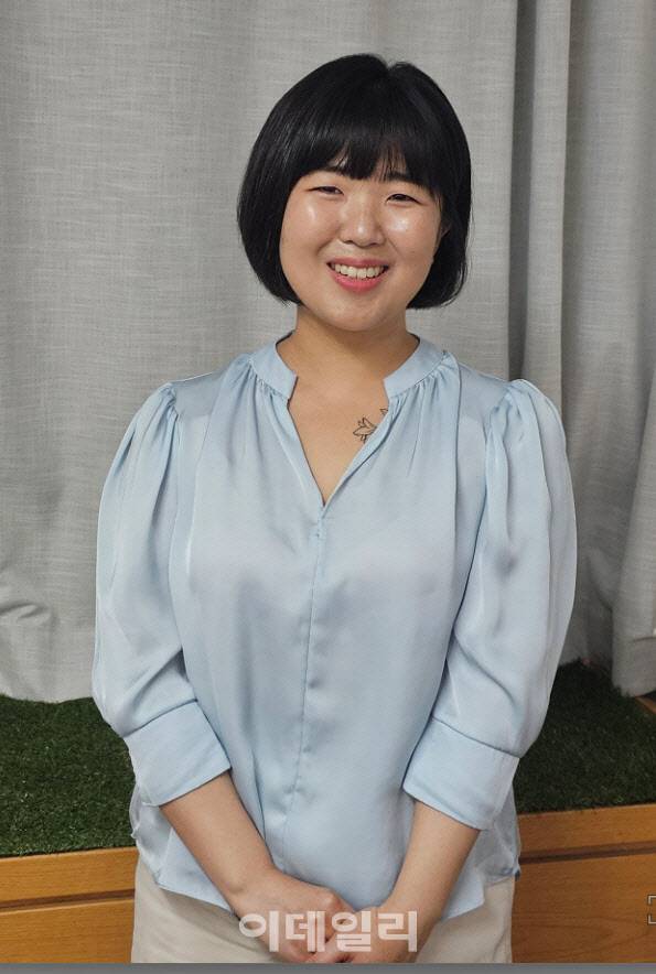 유기 작가.(사진=네이버웹툰)