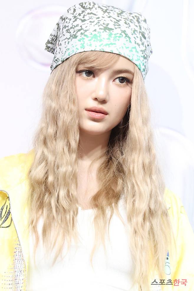 '2024 SBS 가요대전 Summer' 블루카펫 행사에 참석한 그룹 뉴진스(NewJeans) 다니엘. ⓒ이혜영 기자 lhy@hankooki.com