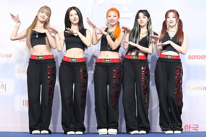 '2024 SBS 가요대전 Summer' 블루카펫 행사에 참석한 그룹 (여자)아이들. ⓒ이혜영 기자 lhy@hankooki.com