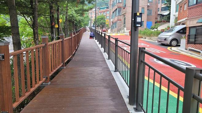 [서울=뉴시스]용산구, 용암초등학교 통학로 주변 환경개선. 2024.07.21. (사진=용산구 제공) *재판매 및 DB 금지