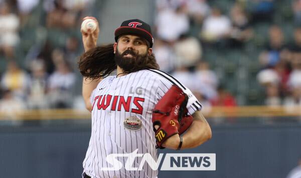 6년 헌신 후 팀을 떠나게 되는 케이시 켈리. 사진┃뉴시스/AP