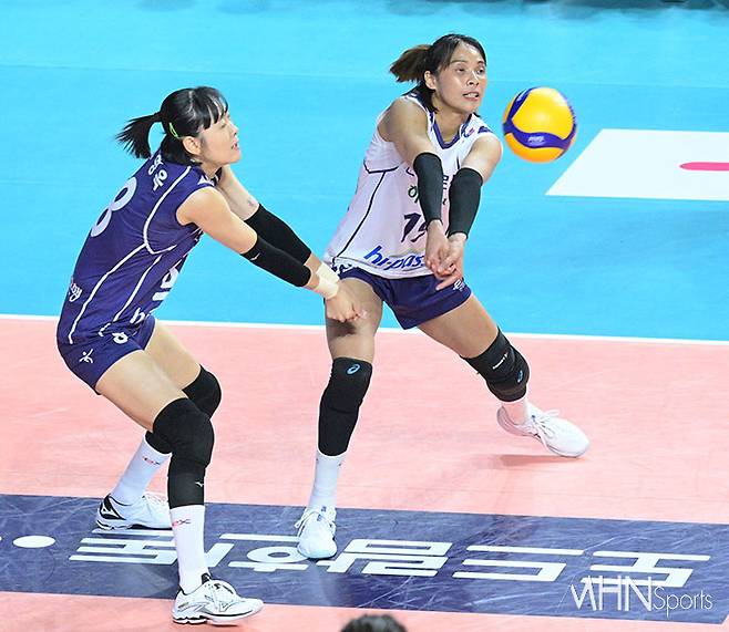 한국도로공사 임명옥-타나차(우측)