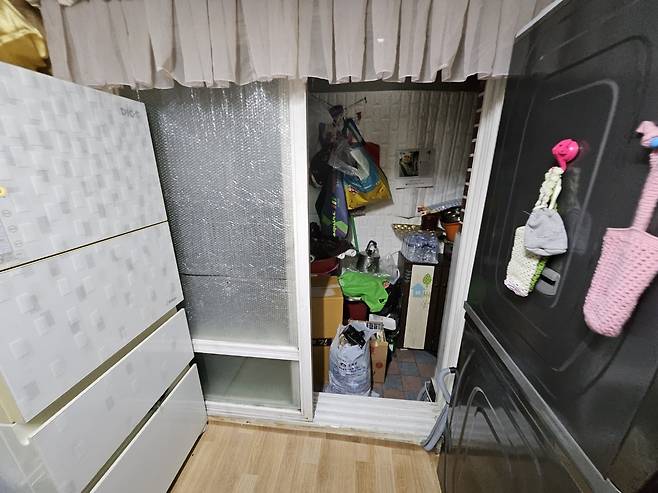 반지하 주택 내부(서울시 제공).