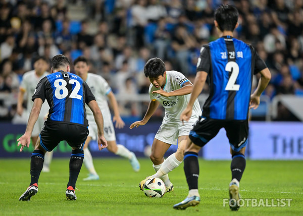 강주혁(가운데, FC서울). 서형권 기자