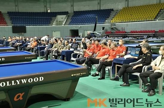 강원도 태백에서 열린 제1회 아르크투루스배 전국시니어당구대회 .