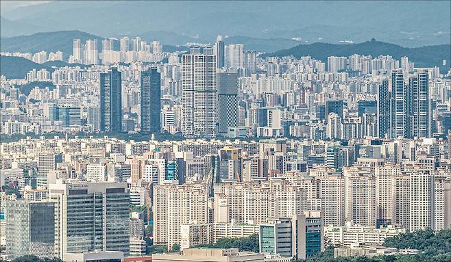 서울 강남 3구(강남·서초·송파구)와 마용성(마포·용산·성동구) 등 주요 지역 집값이 속속 전고점을 돌파하자 부동산 시장에서는 ‘패닉바잉’을 우려하는 목소리가 나온다. (매경DB)