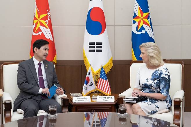 김선호 국방차관, 크리스틴 워머스 美 육군장관 접견 [국방부 제공. 재판매 및 DB 금지]