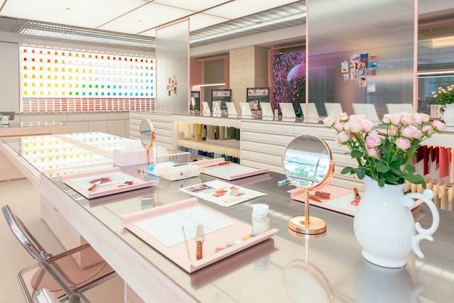 한국콜마의 색조 제품 개발 라운지 '컬러 아뜰리에' 전경. / 사진=한국콜마