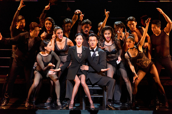 Broadway’s hit musical “Chicago” is being staged at the D-Cube Arts Center in western Seoul. [SEENSEE COMPANY]