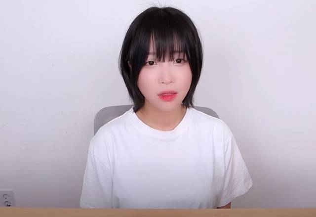 의혹 해명하는 유튜버 쯔양. 유튜브 채널 ‘tzuyang쯔양’ 영상 캡처