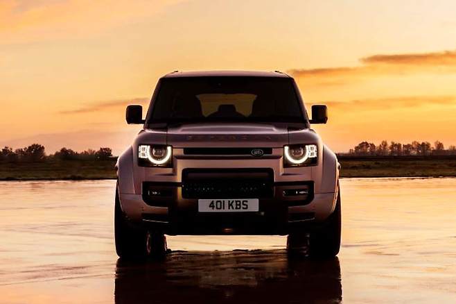 랜드로버 올 뉴 디펜더 OCTA