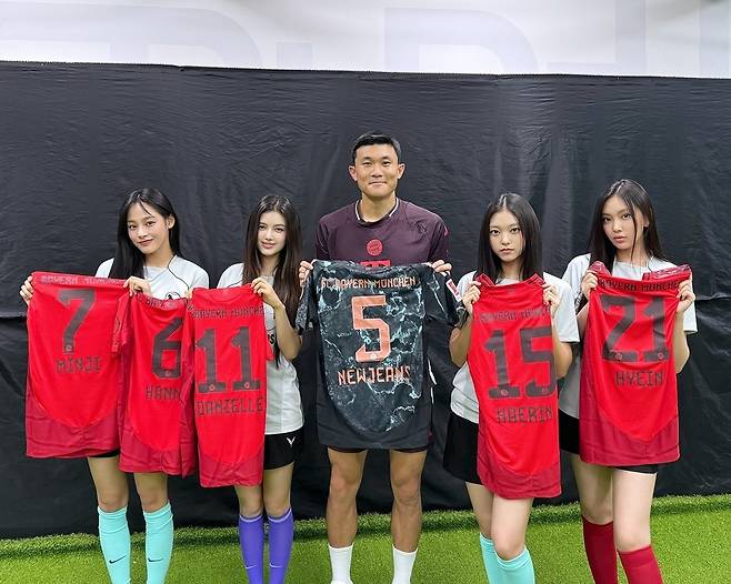 뉴진스, 김민재 (사진=뉴진스 소셜미디어)