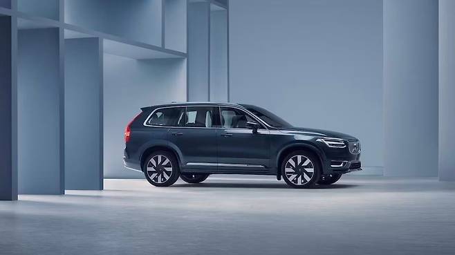 볼보 XC90
