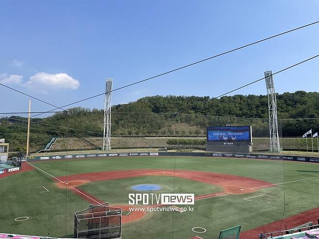 ▲ 3일 오후 울산 문수야구장. ⓒ 신원철 기자