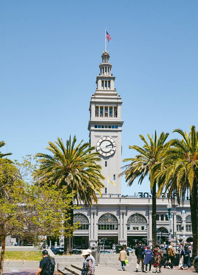 126주년을 맞이한 페리 빌딩. 지금은 복합문화공간으로도 인기가 많다
