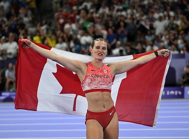 캐나다 장대높이뛰기 동메달리스트 알리샤 뉴먼. 신화=연합뉴스