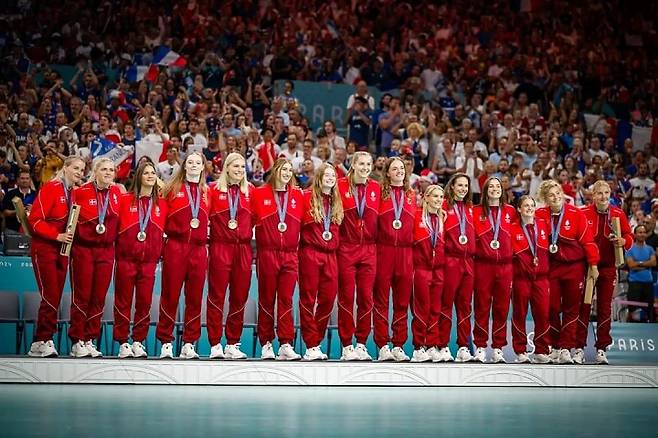 사진 2024 파리 올림픽 여자 핸드볼 동메달을 따낸 덴마크