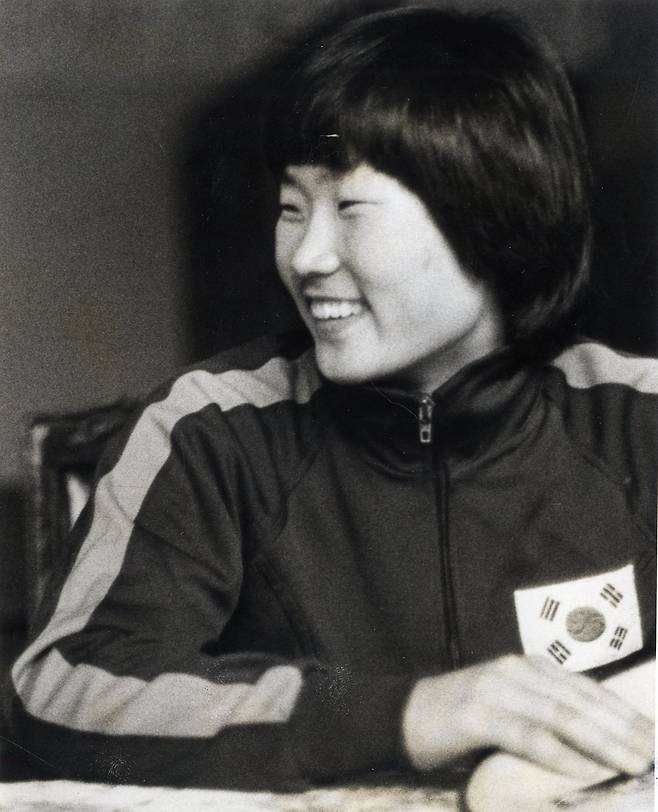 혜성과 같이 나타났다가, 꽃도 제대로 피워보지 못하고, 한순간에 사라진 황선애. [사진 출처=동아일보 DB]