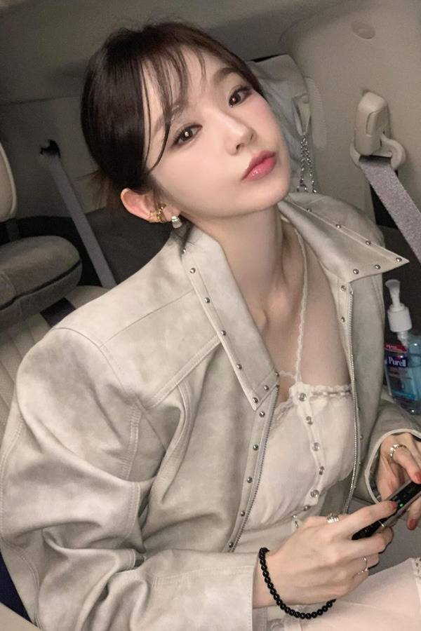 강민경