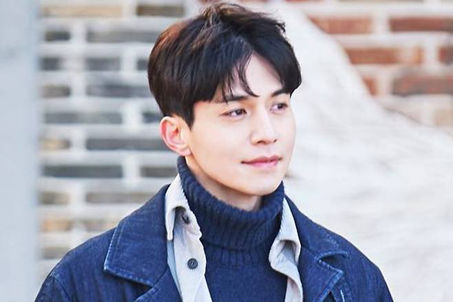 이동욱